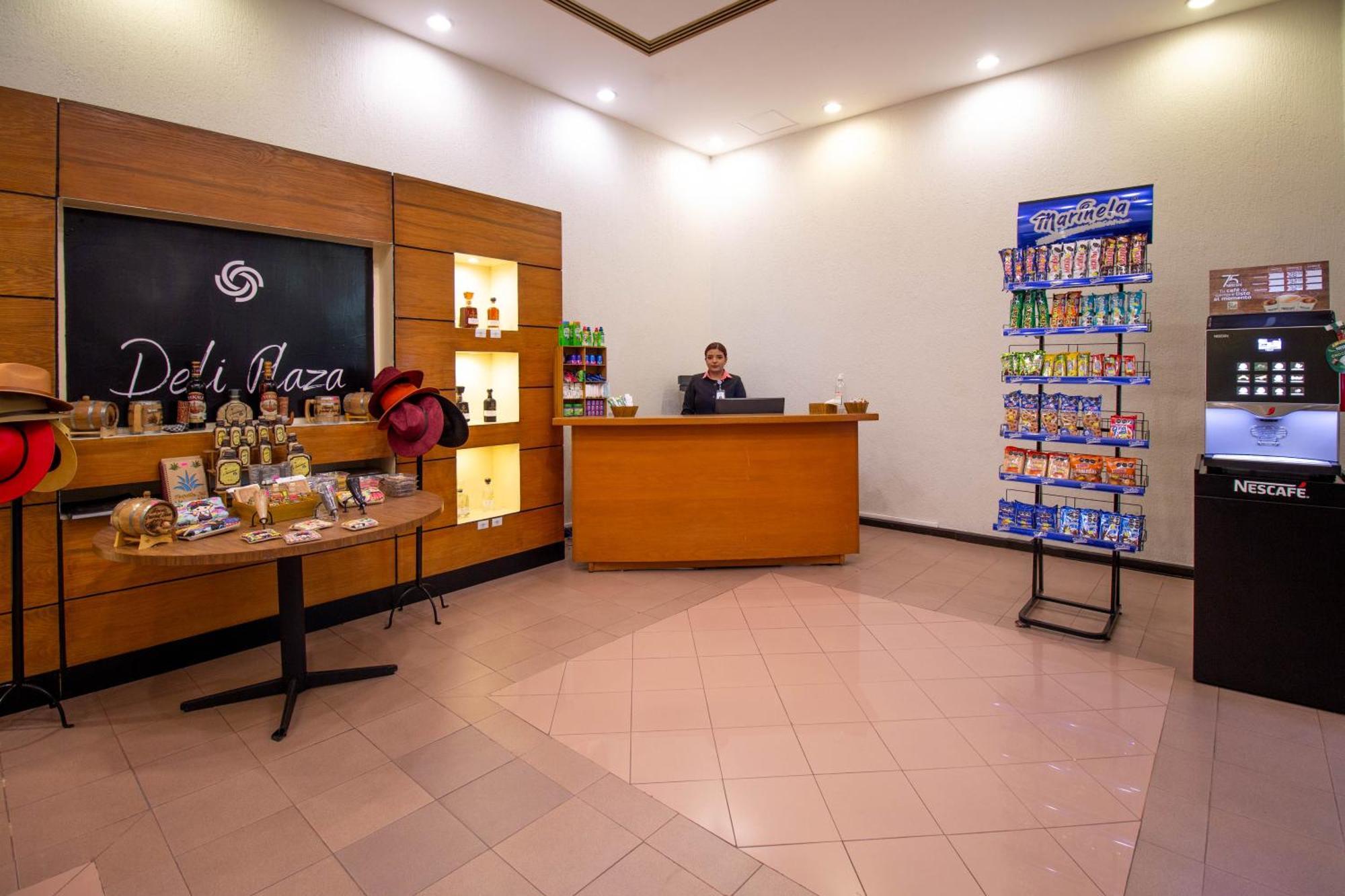 Hotel Guadalajara Plaza Expo Εξωτερικό φωτογραφία