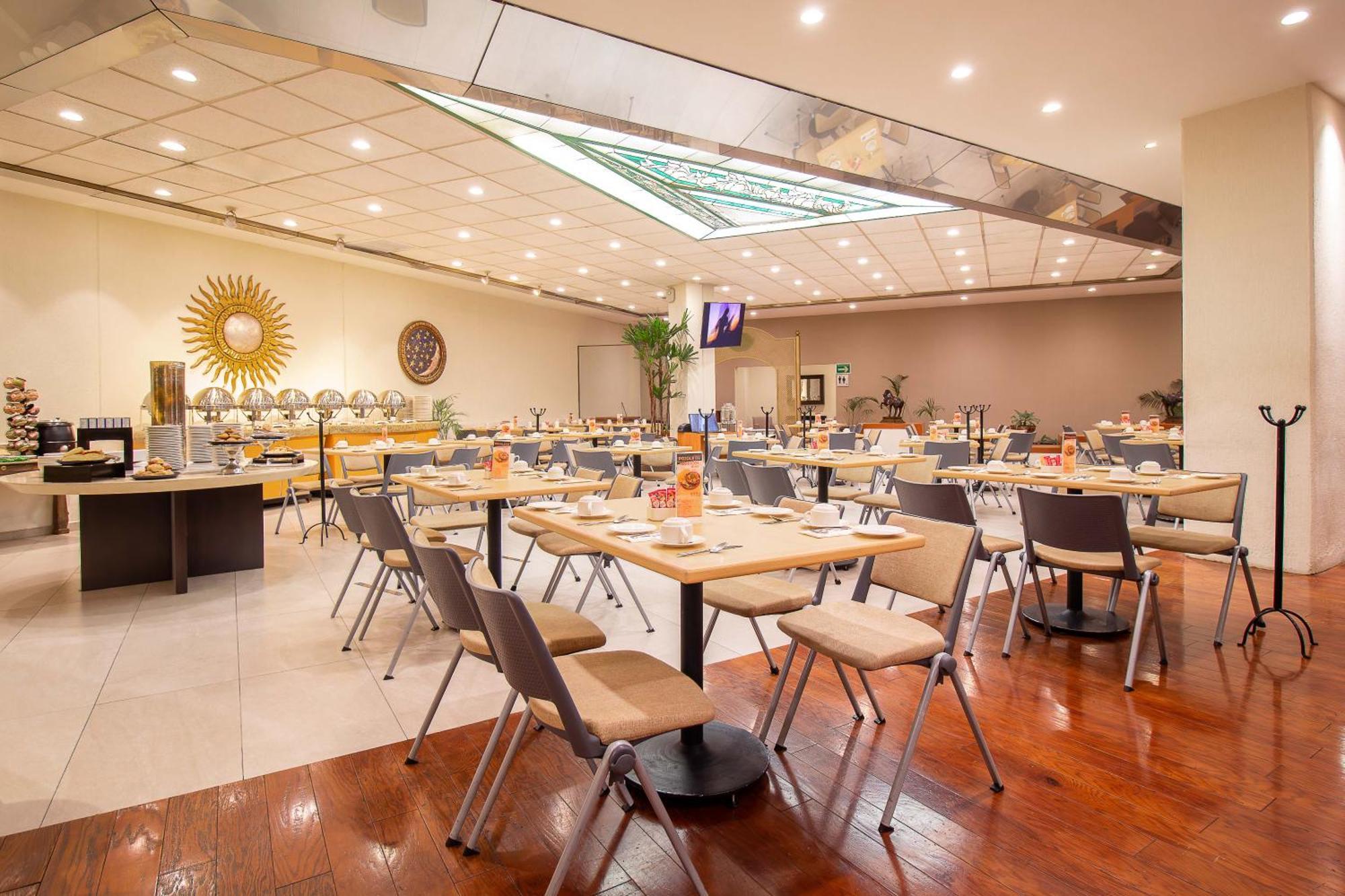 Hotel Guadalajara Plaza Expo Εξωτερικό φωτογραφία